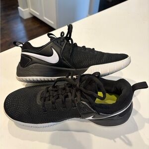 Women’s Air Zoom Hyperace 2 Black & White Athletic Volleyball Court Shoes